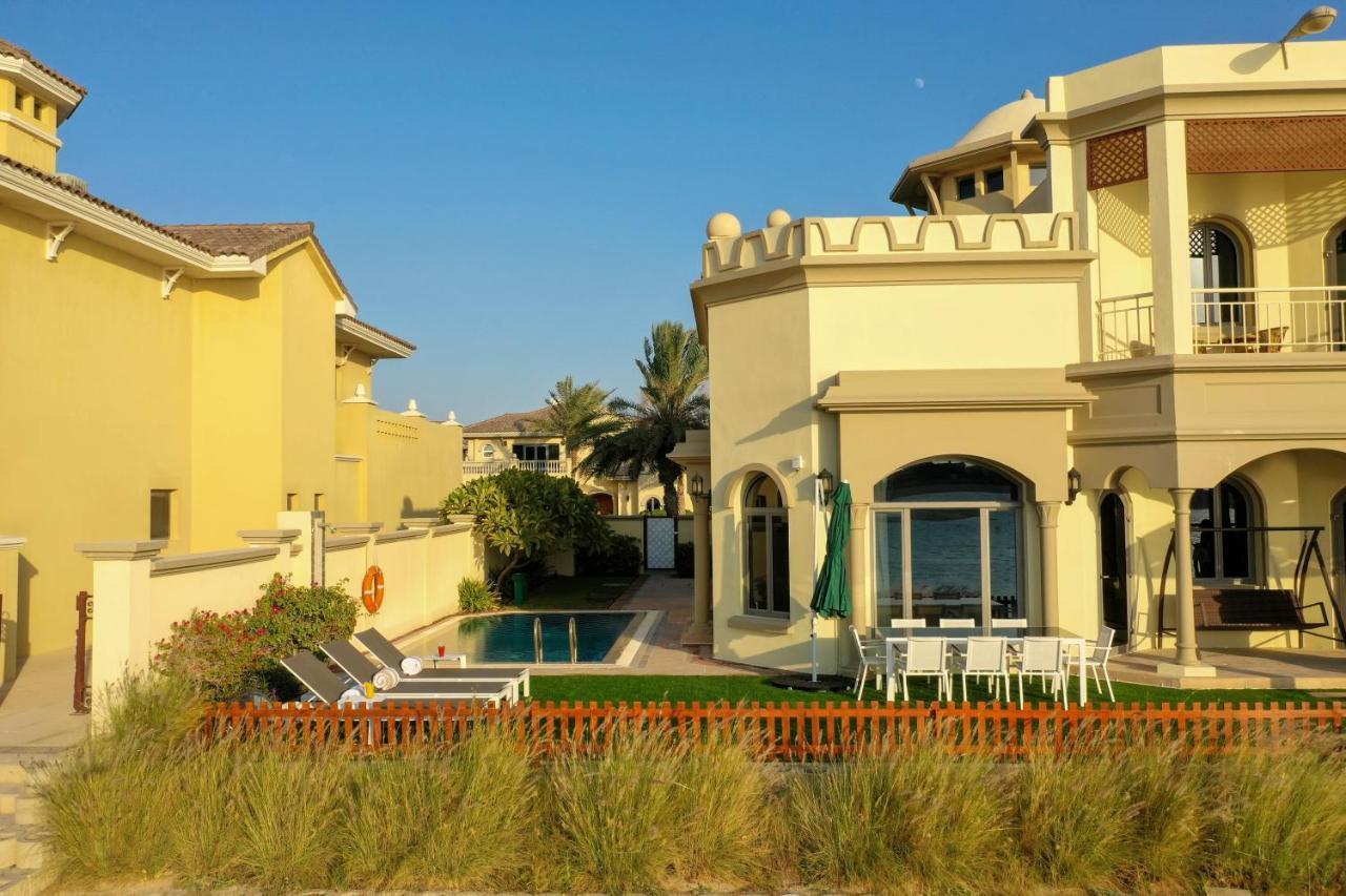 The S Holiday Homes - Luxurious 5 Bedrooms Villa At Palm Jumeirah With Private Swimming Pool And Private Beach Access 두바이 외부 사진